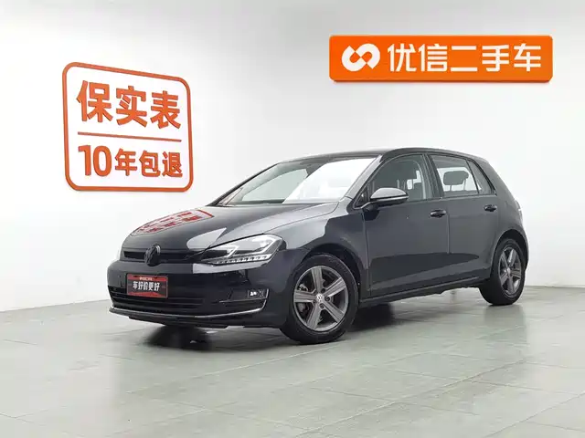 VOLKSWAGEN GOLF 2017