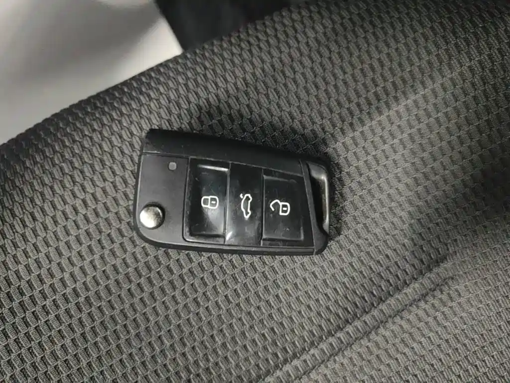 Volkswagen Golf — миниатюра 9