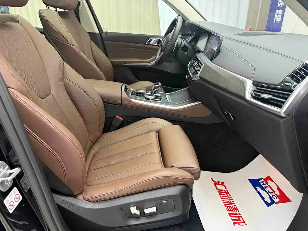 BMW X5 (Import) — миниатюра 18