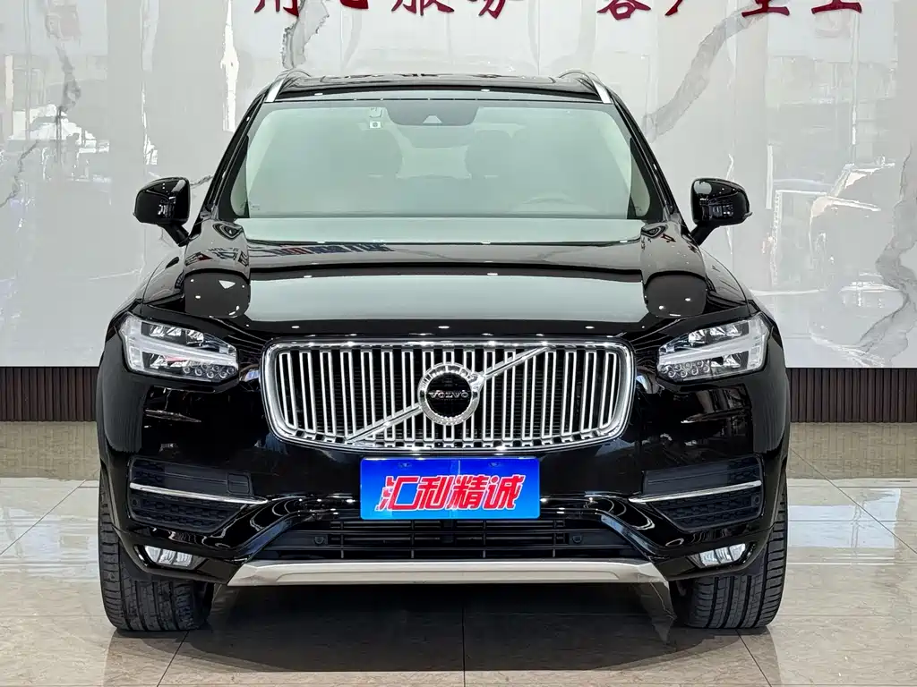 Volvo XC90 — миниатюра 2