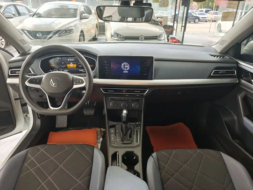 Volkswagen Lavida — миниатюра 10