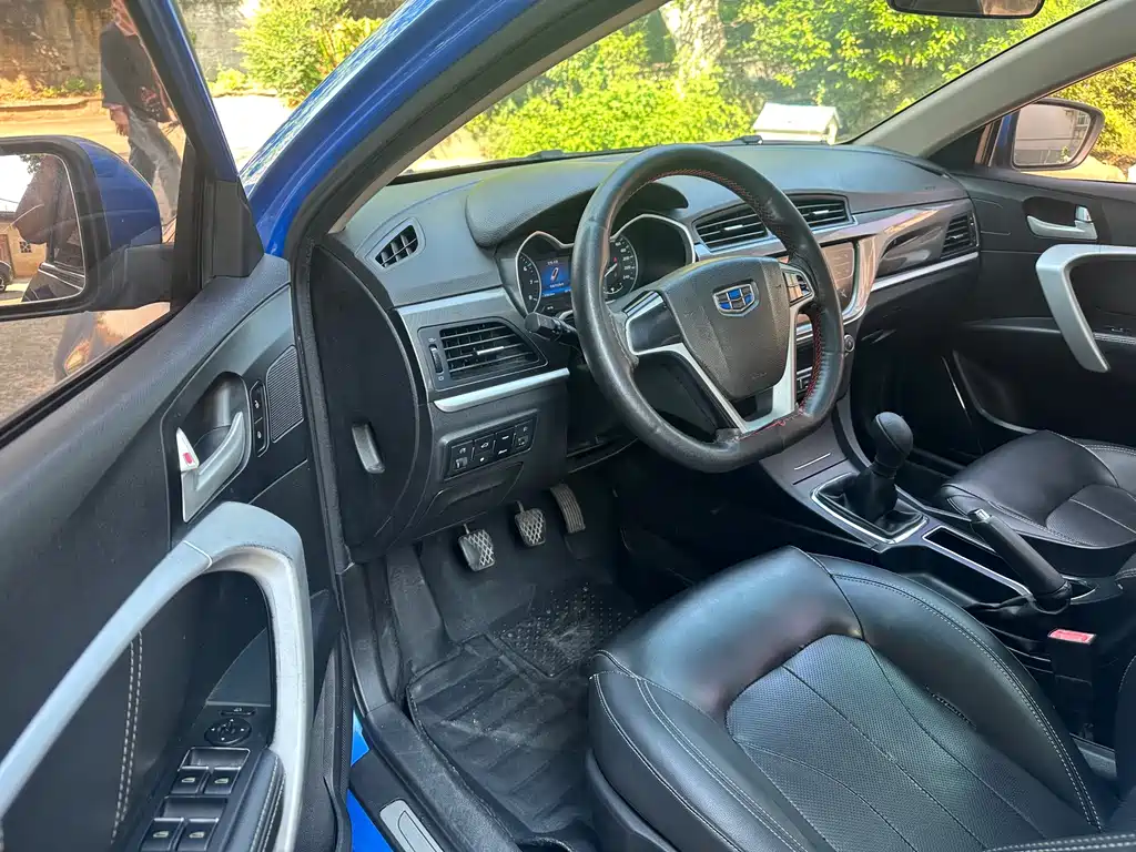 Geely Emgrand — миниатюра 4
