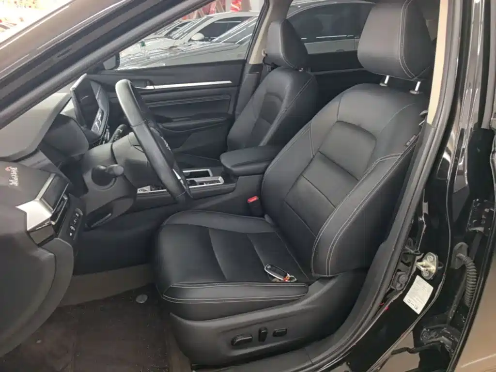 Nissan Teana — миниатюра 15