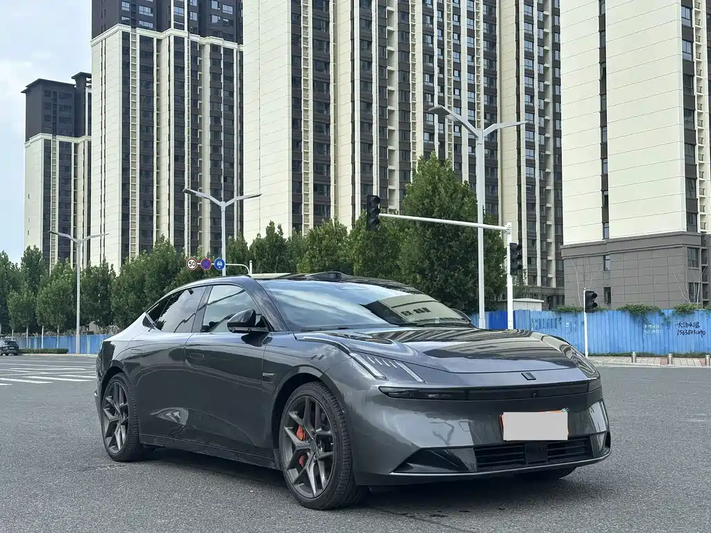Lynk & Co Z10 — миниатюра 3