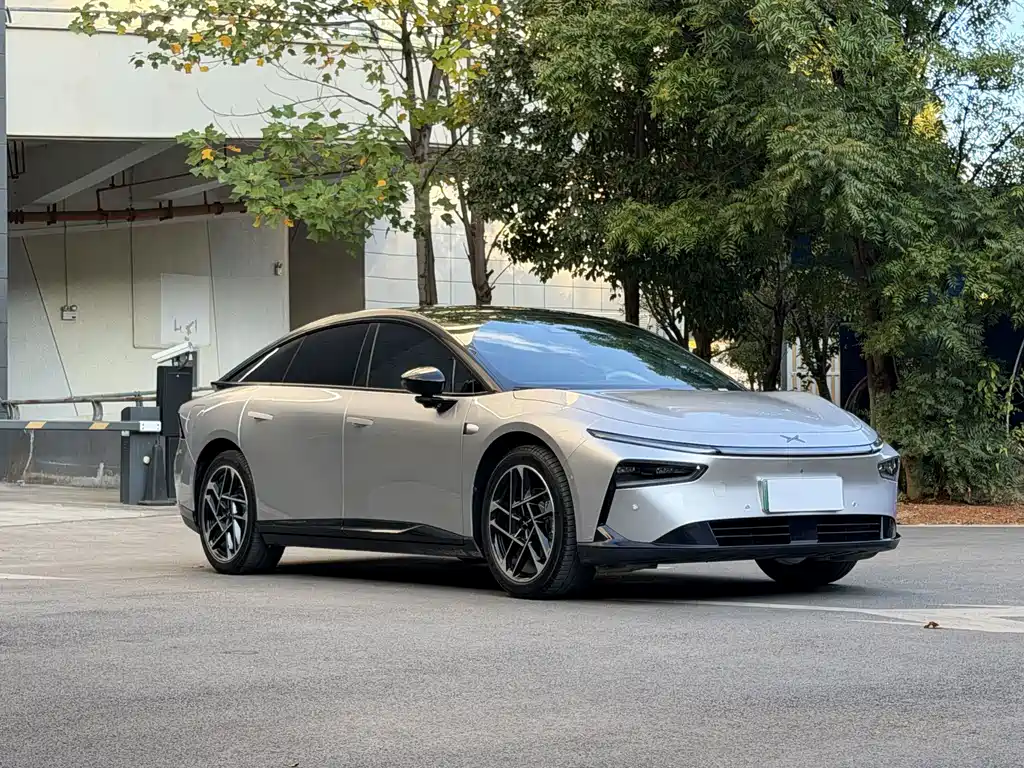 XPeng P7+ — миниатюра 3