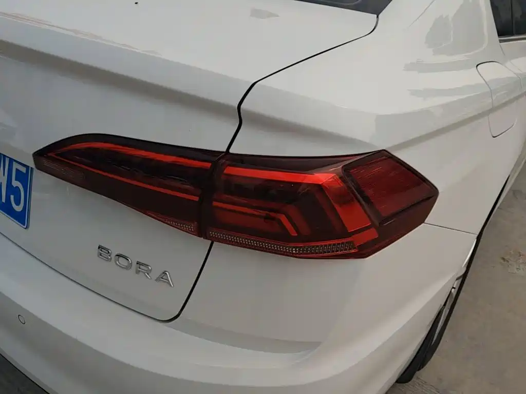 Volkswagen Bora — миниатюра 8