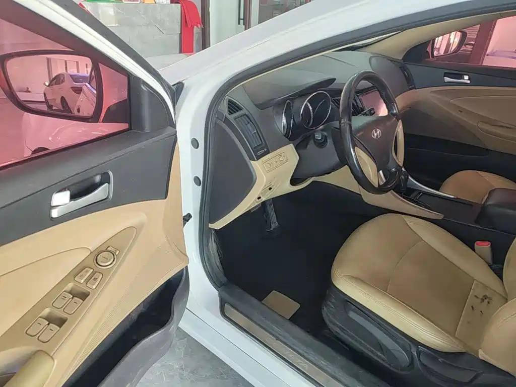 Hyundai Sonata — миниатюра 16