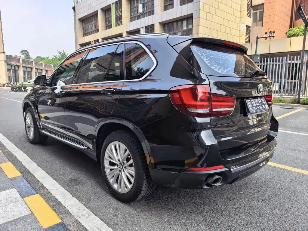 BMW X5 (Import) — миниатюра 21