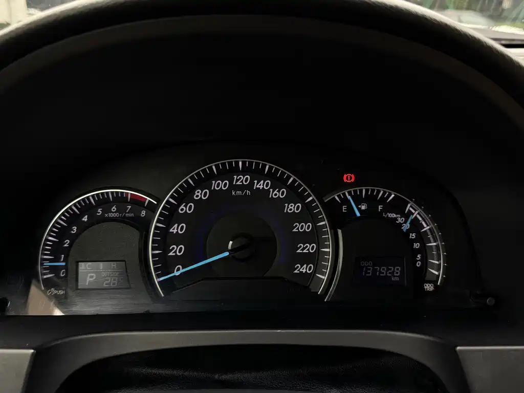 Toyota Camry — миниатюра 16