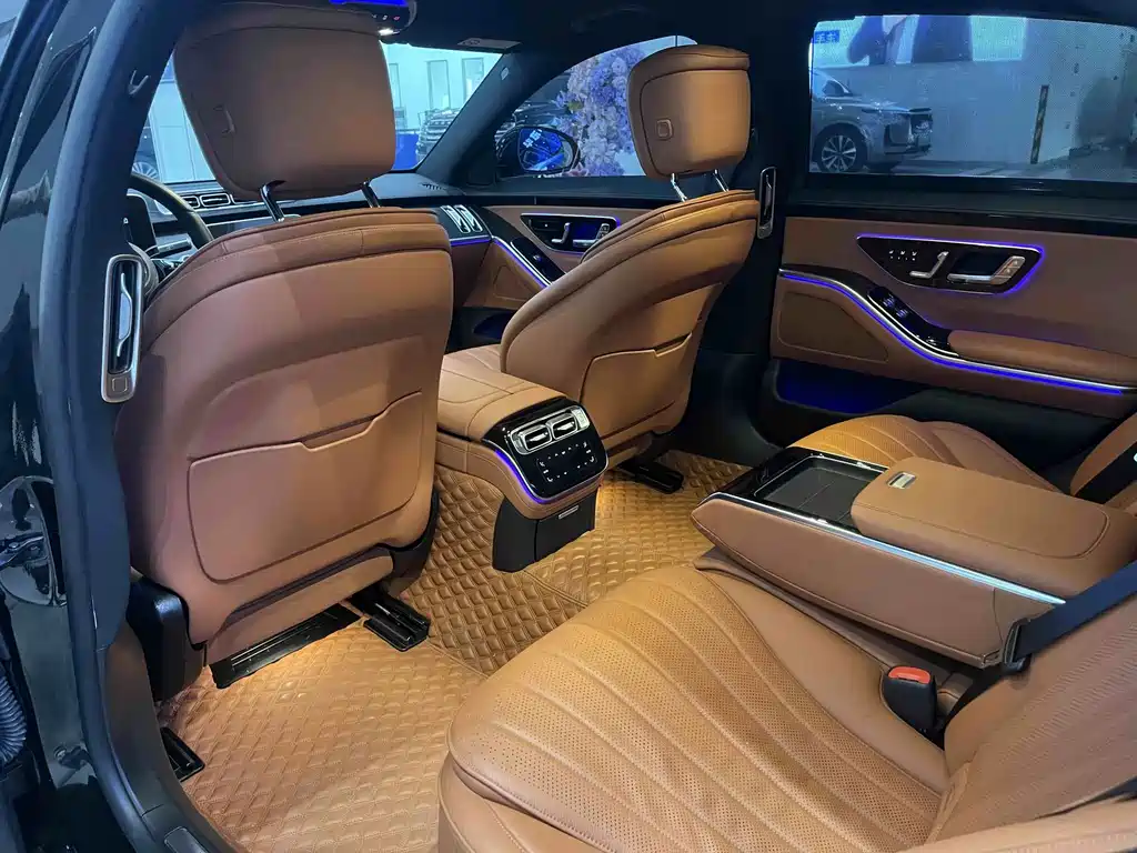 Mercedes-Benz S-Class — миниатюра 10