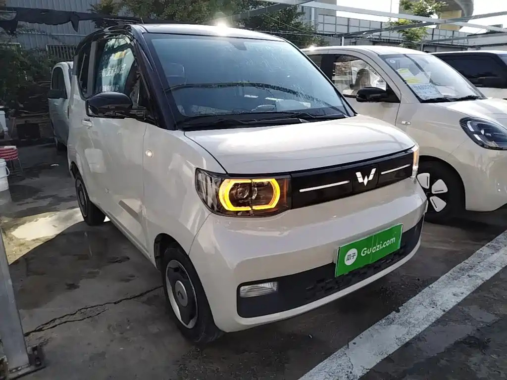 Wuling MINIEV — миниатюра 4