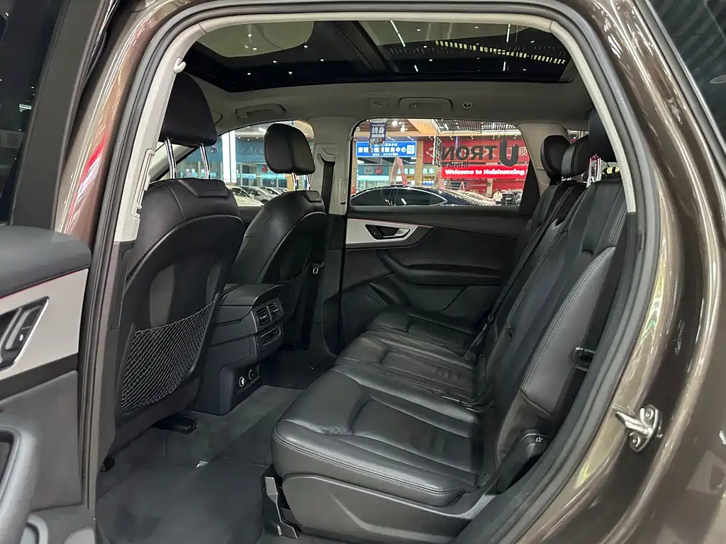Audi Q7 2018 45 TFSI