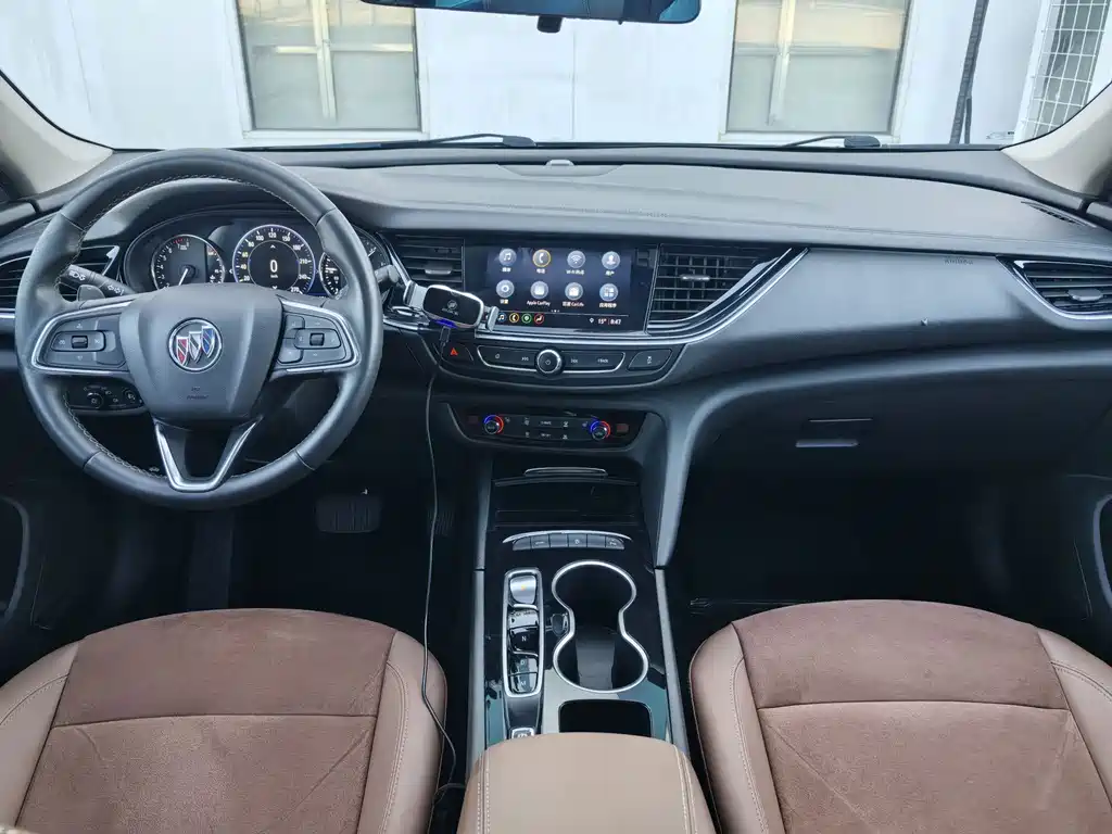 Buick Regal — миниатюра 7