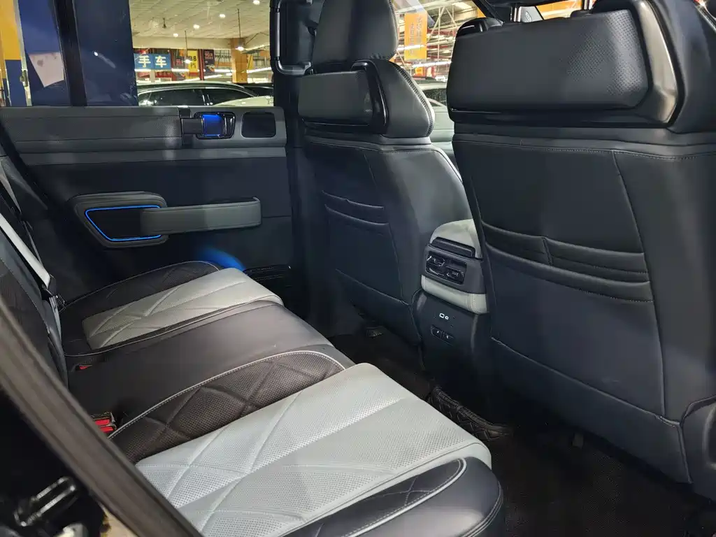 FANG CHENG BAO LEOPARD 5