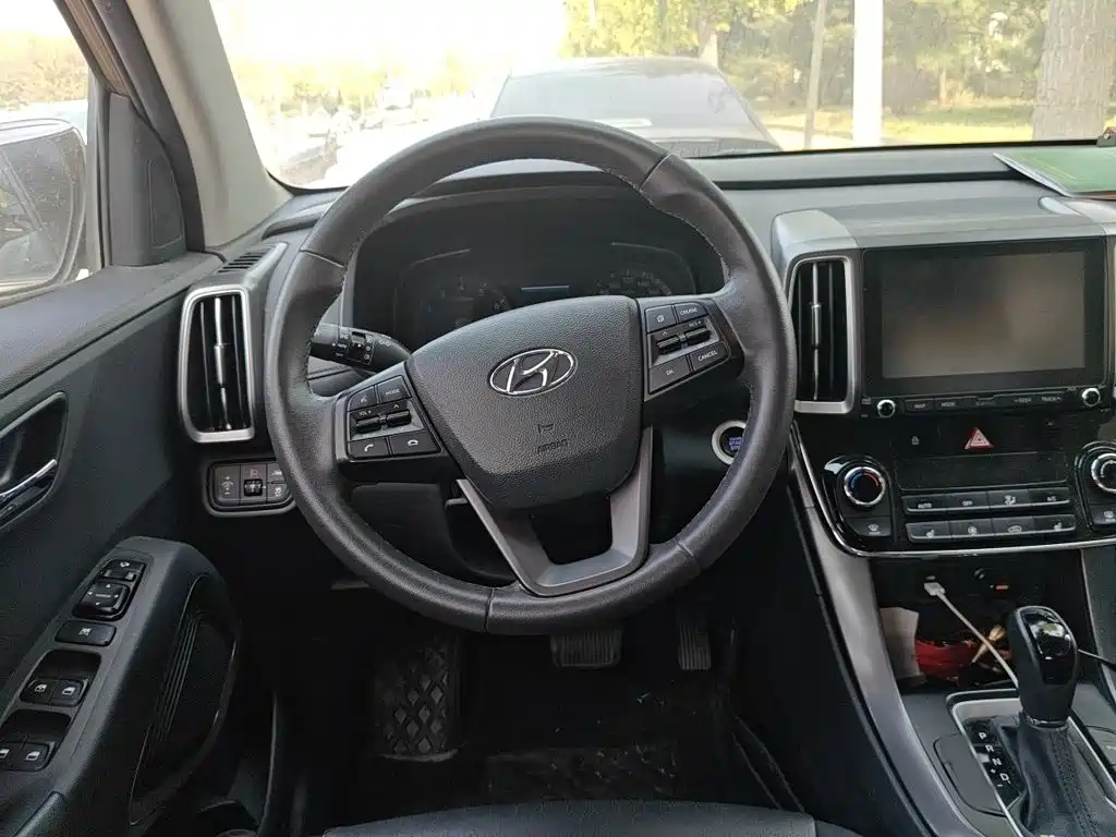 Hyundai ix35 — миниатюра 6