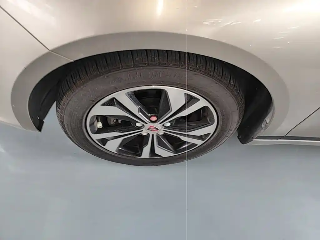Roewe 360 — миниатюра 23