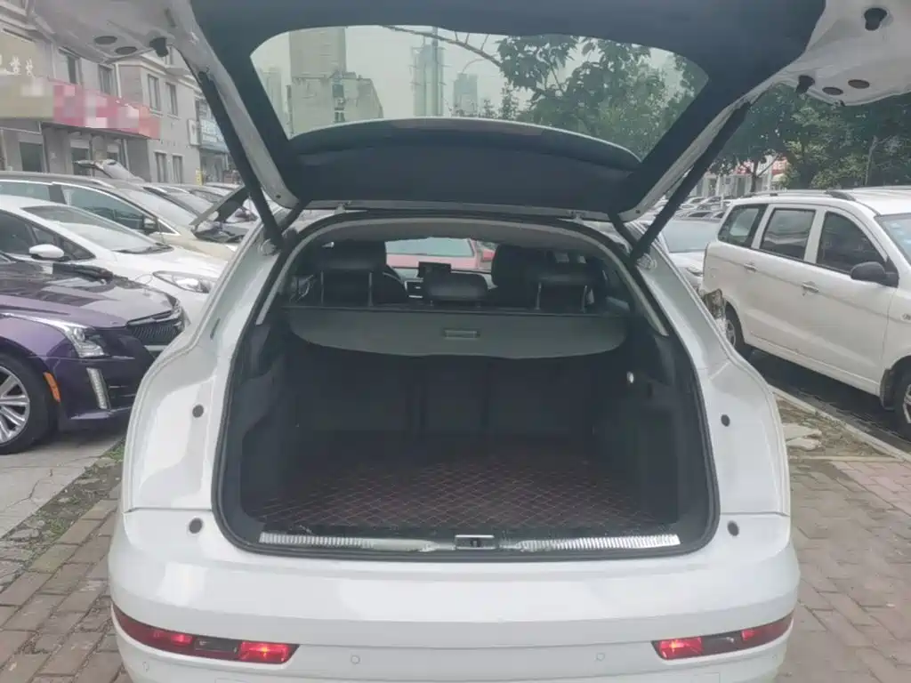 Audi Q3 — миниатюра 19