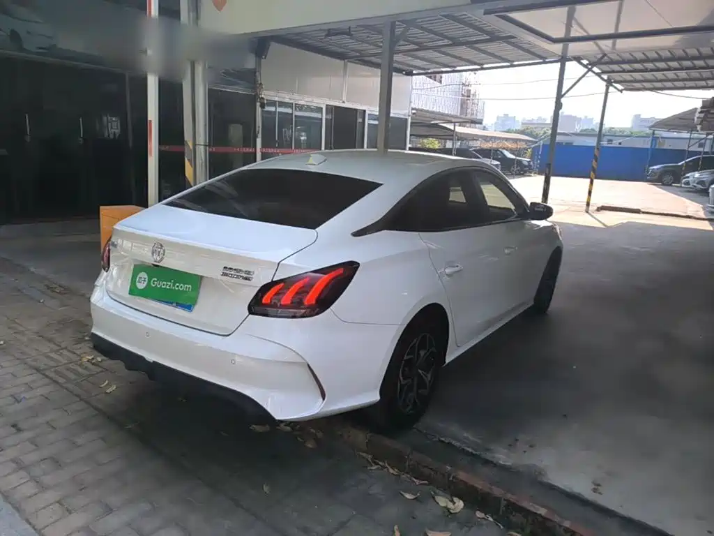 MG MG5 — миниатюра 7