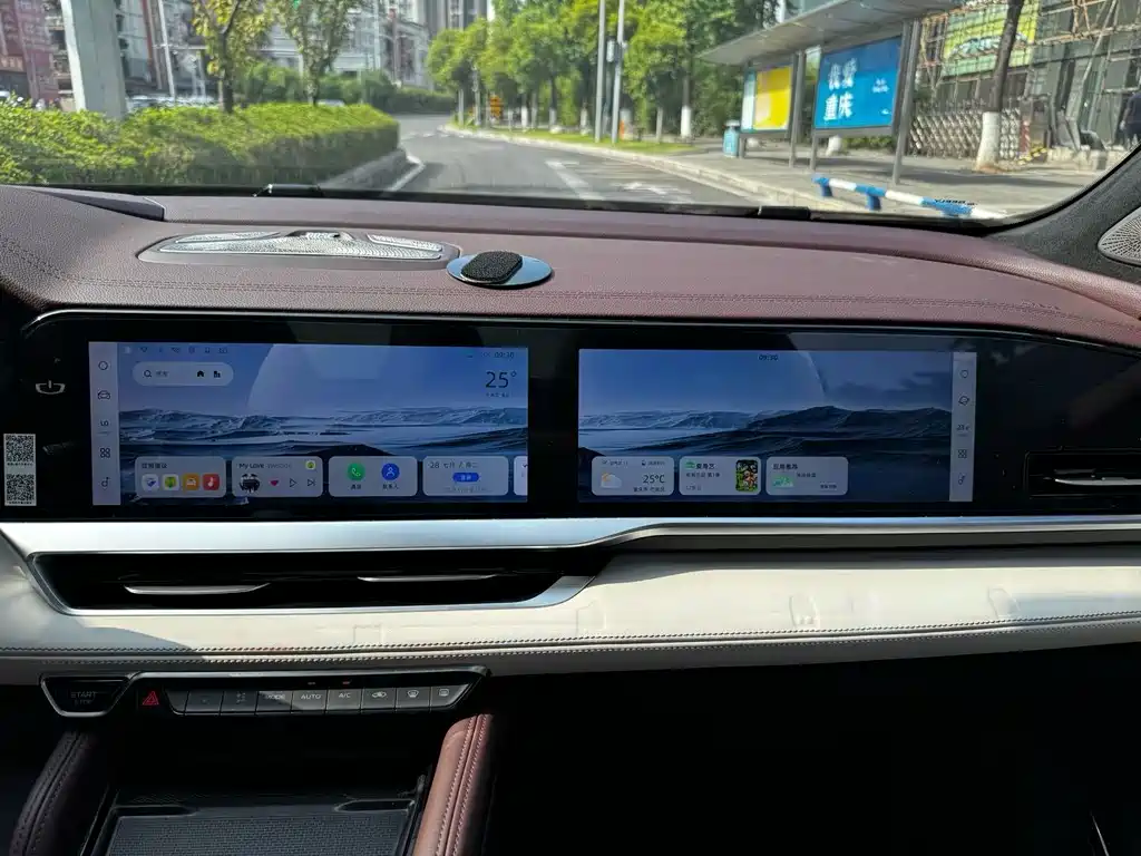 Geely Xingyue L — миниатюра 20