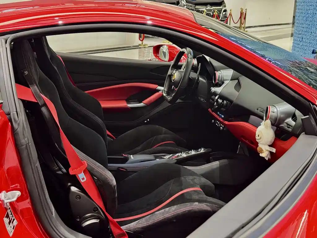 Ferrari F8 — миниатюра 19