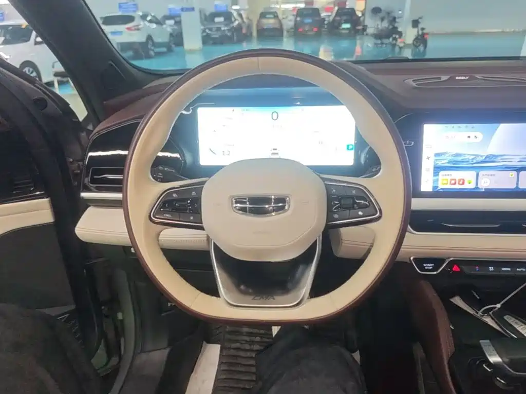 Geely Xingyue L — миниатюра 11