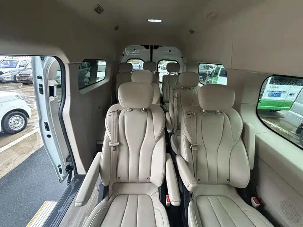 IVECO Juxing — миниатюра 19