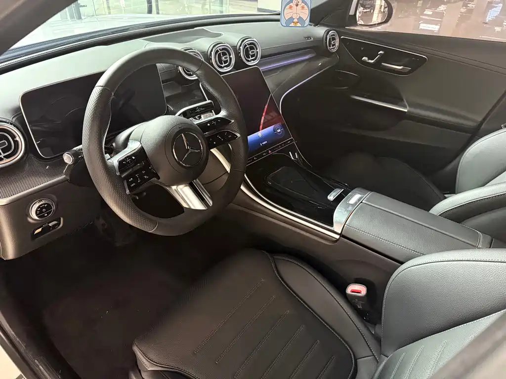 Mercedes-Benz C-Class — миниатюра 4