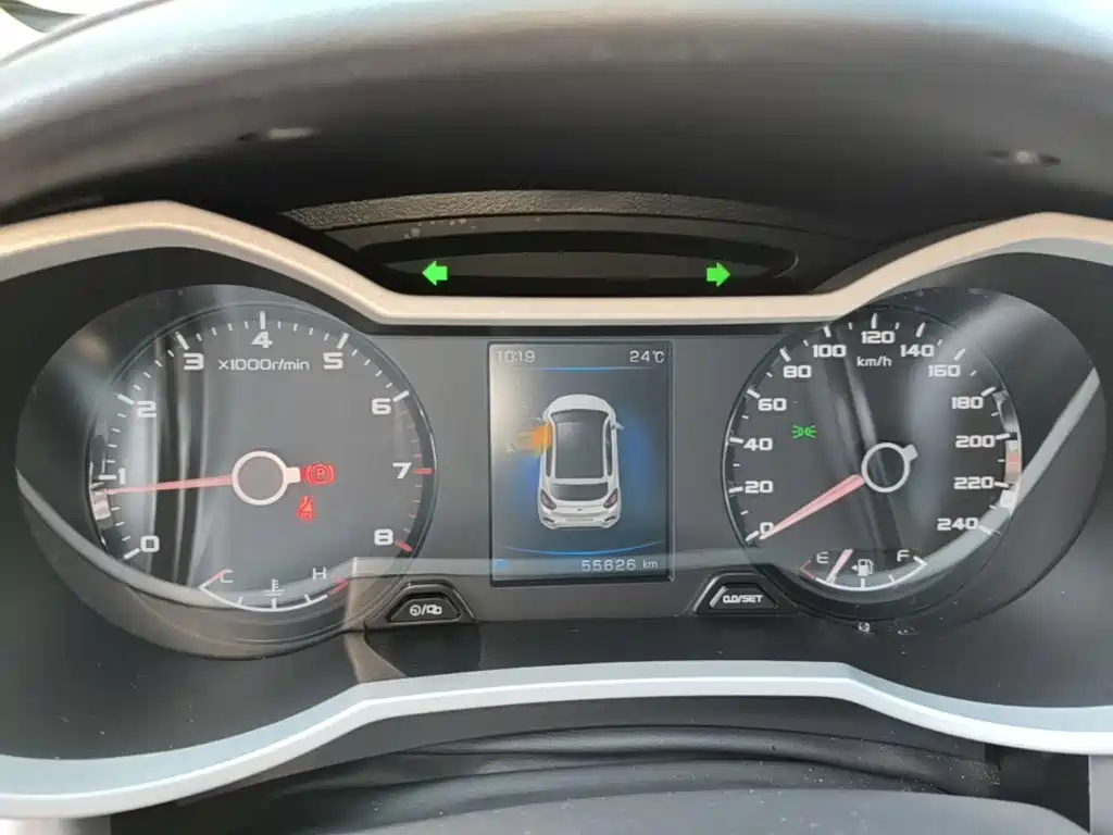 Geely Emgrand GS — миниатюра 12