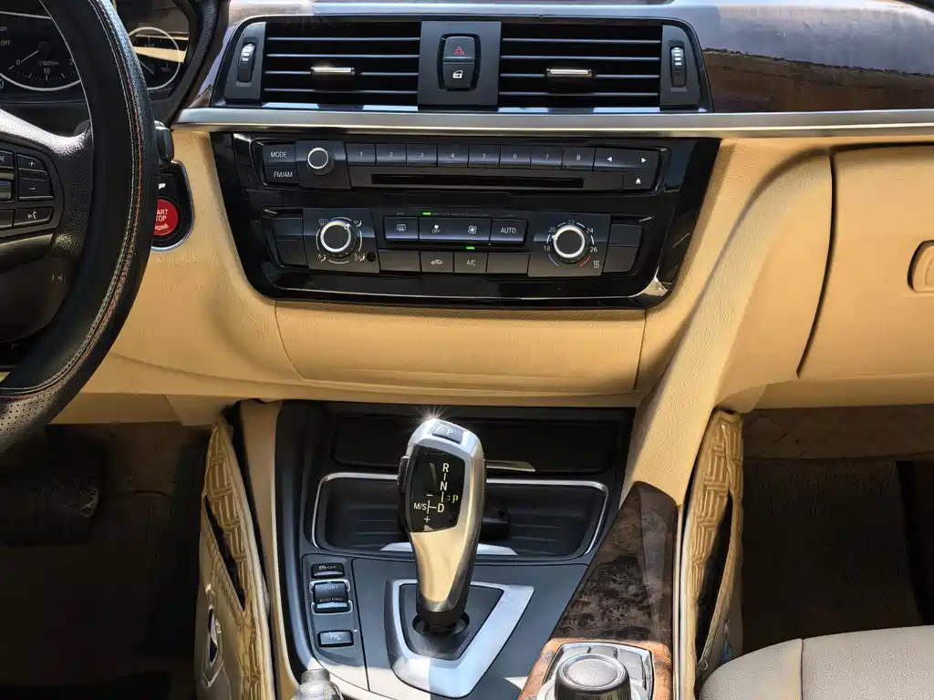 BMW 3 Series — миниатюра 13