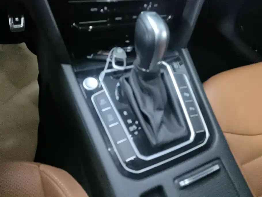 Volkswagen CC — миниатюра 16