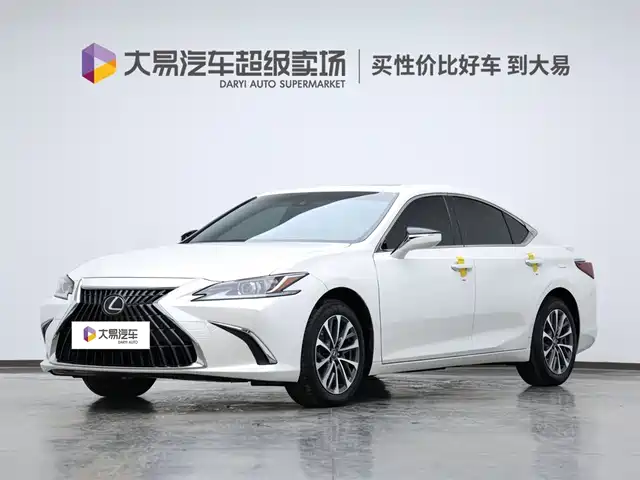 LEXUS  ES 2024