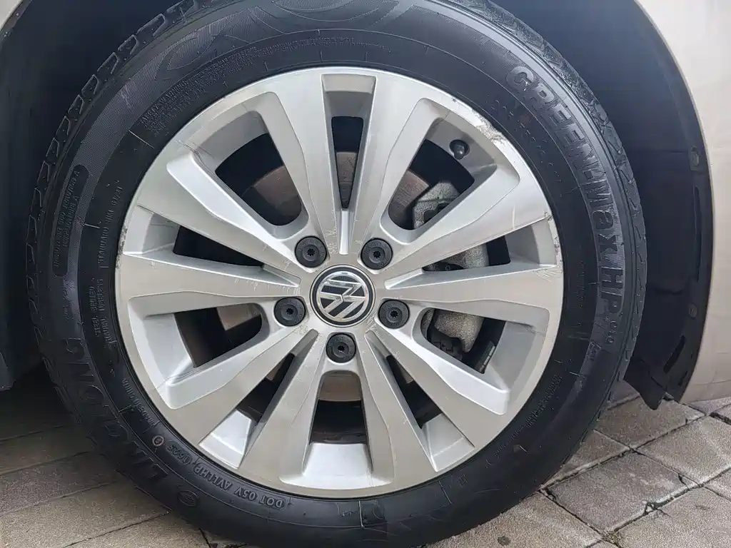 Volkswagen Golf Sportsvan — миниатюра 20