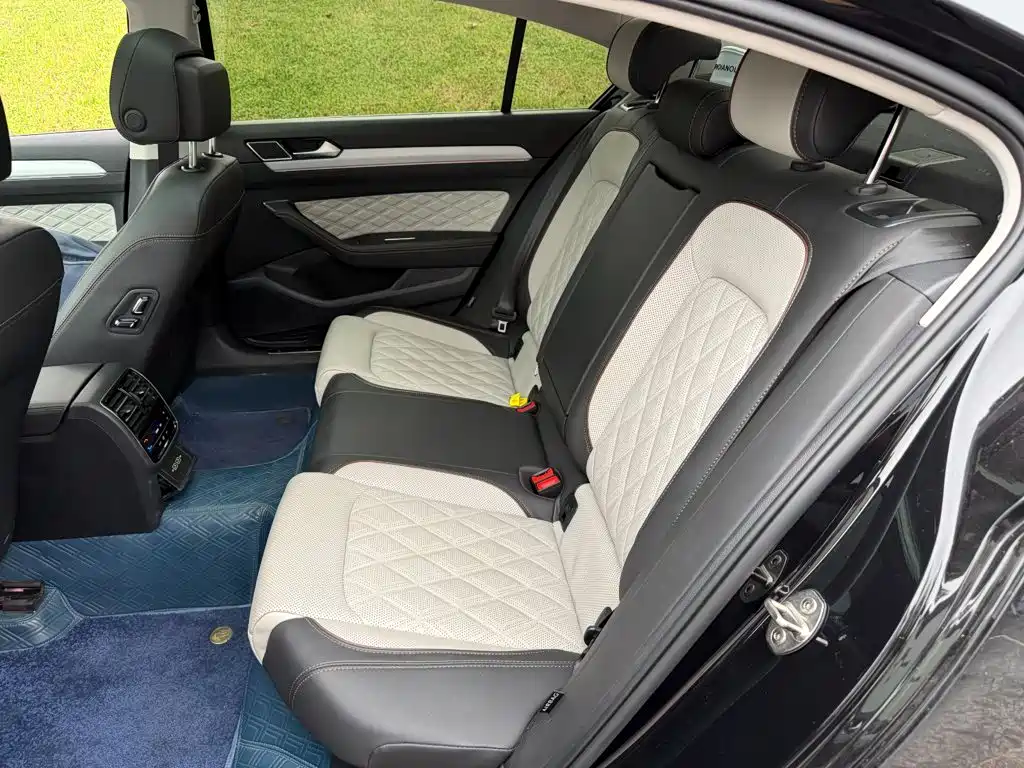 Volkswagen Magotan — миниатюра 12