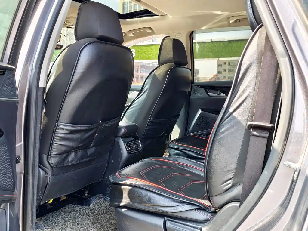 SAIC MAXUS CHASE D60