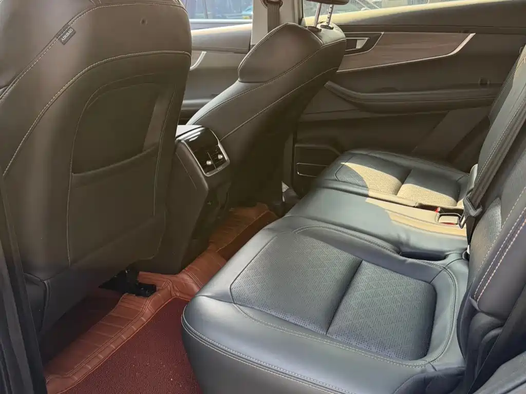Chery Tiggo 8 — миниатюра 11