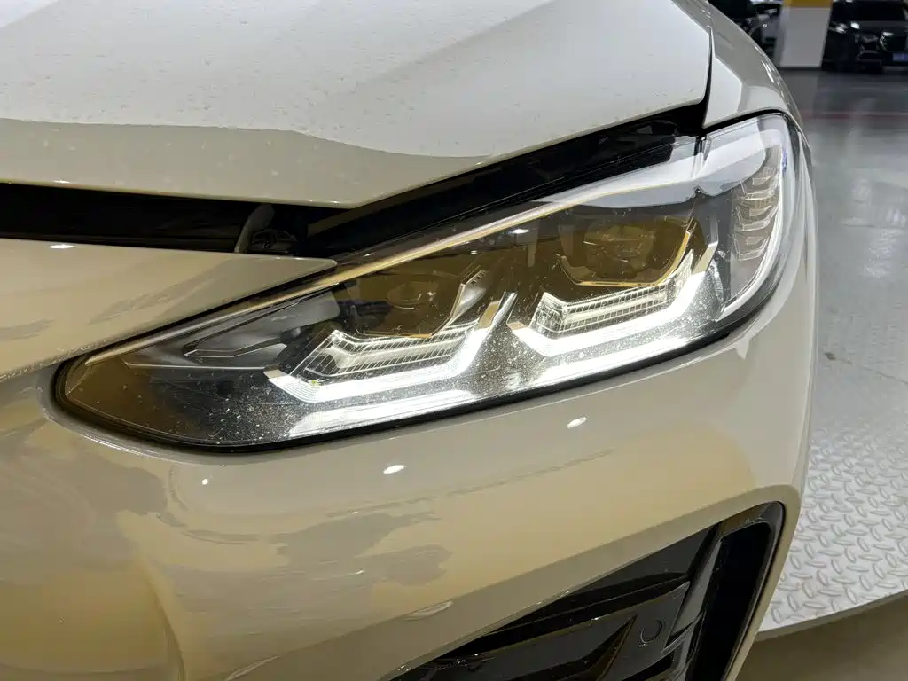 BMW 4 Series — миниатюра 8