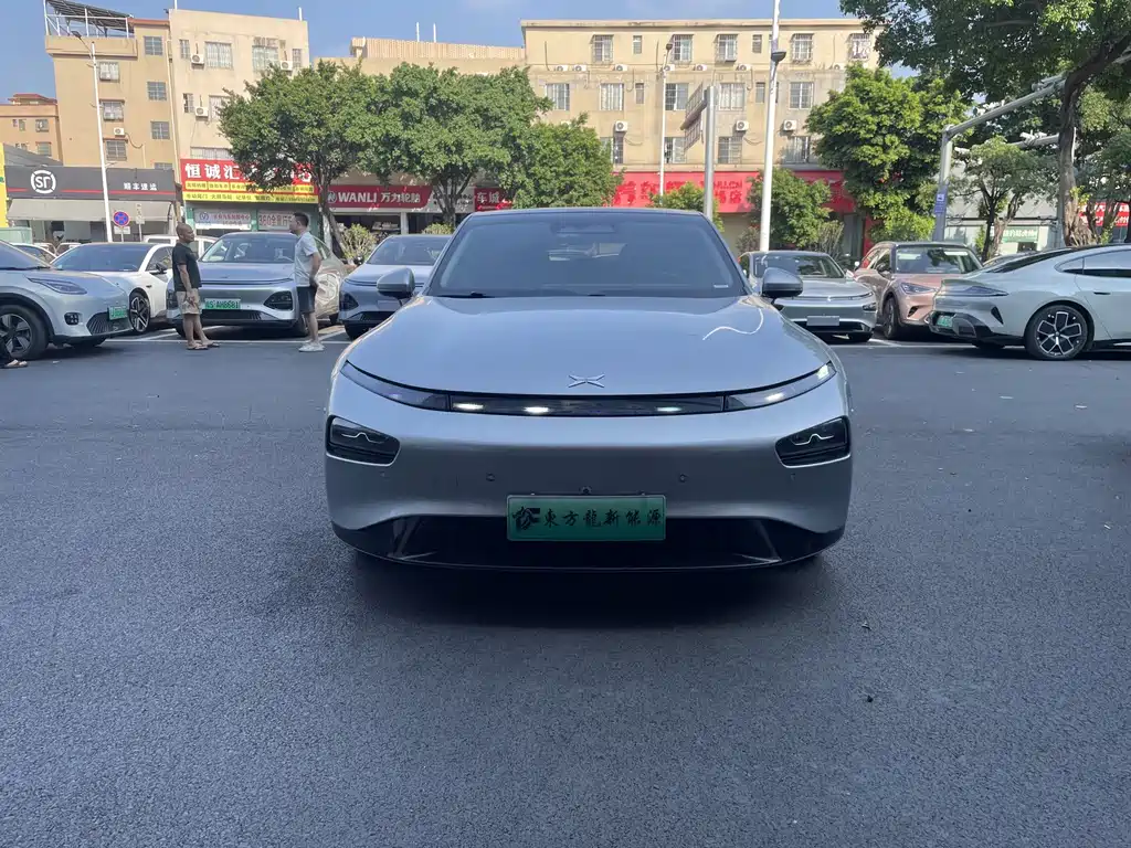 XPeng P7 — миниатюра 2