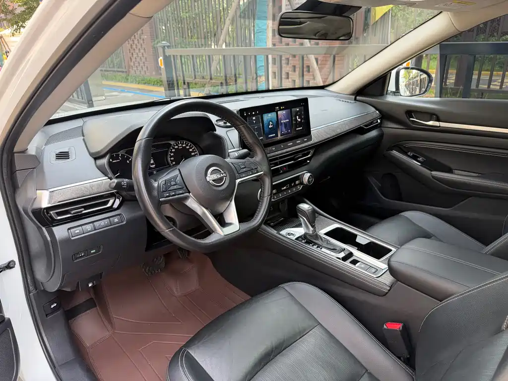 Nissan Teana — миниатюра 11