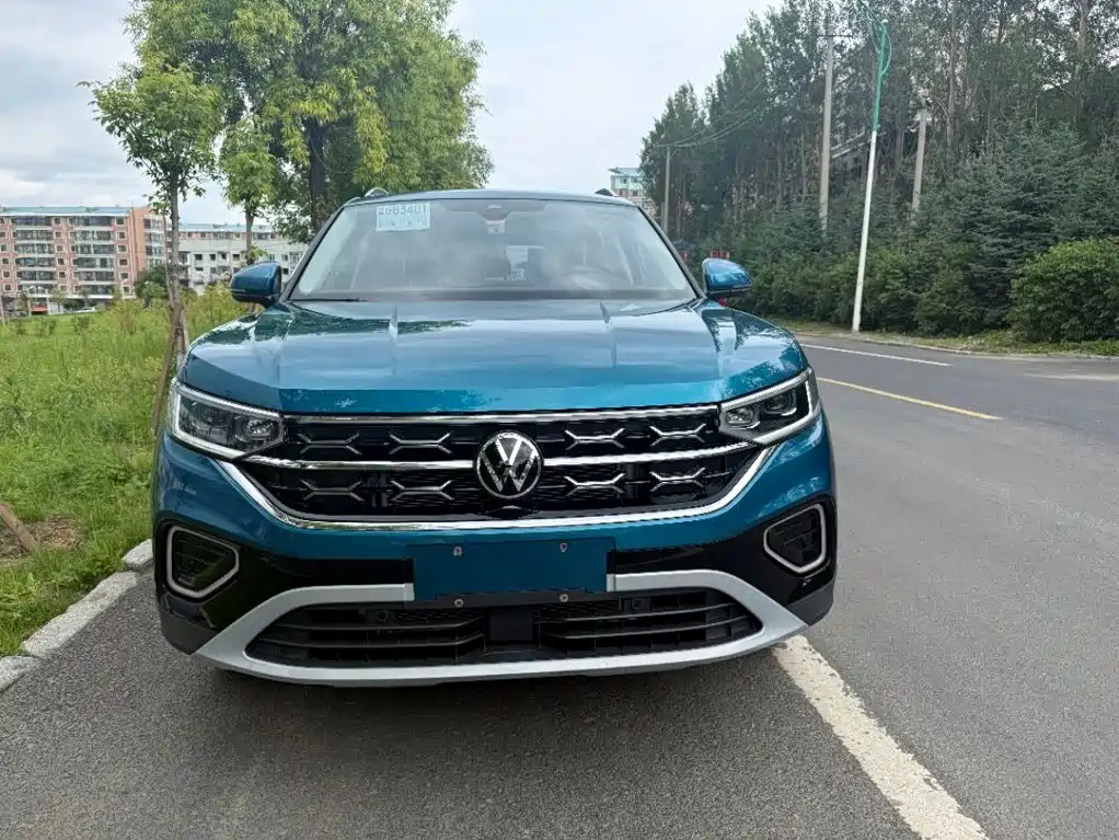 Volkswagen Tayron — миниатюра 2