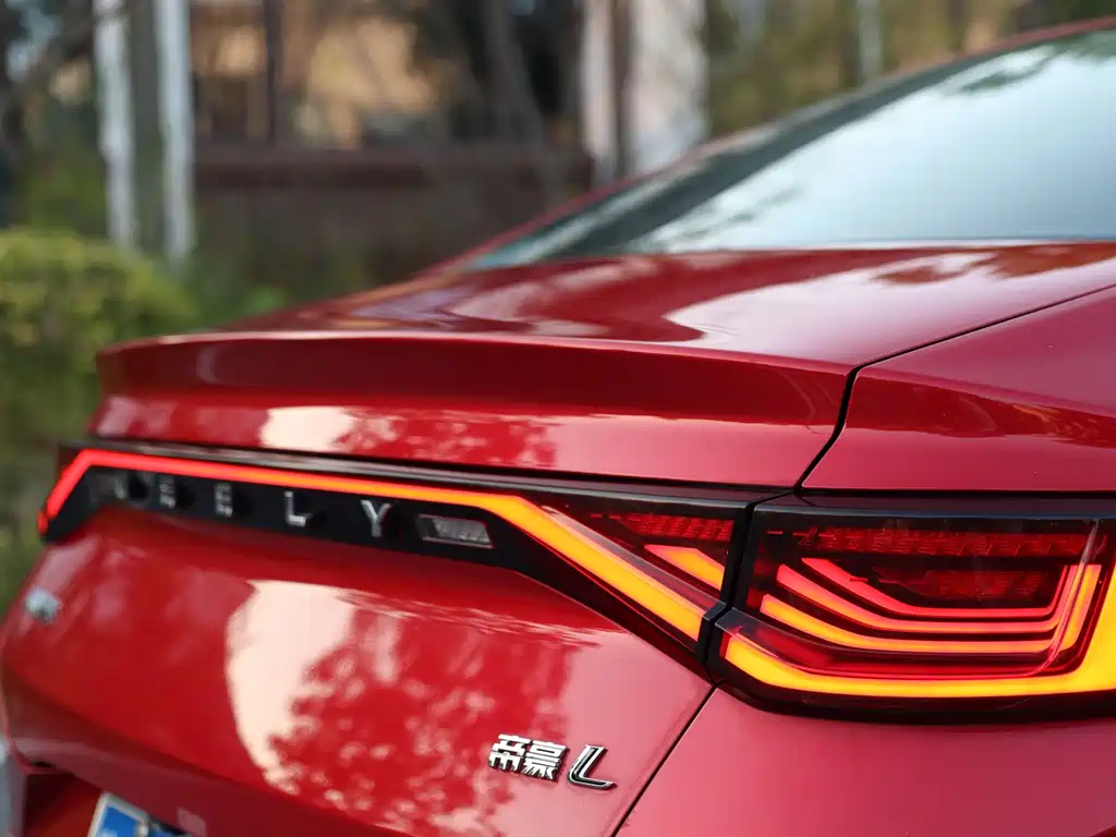 Geely Emgrand L — миниатюра 32