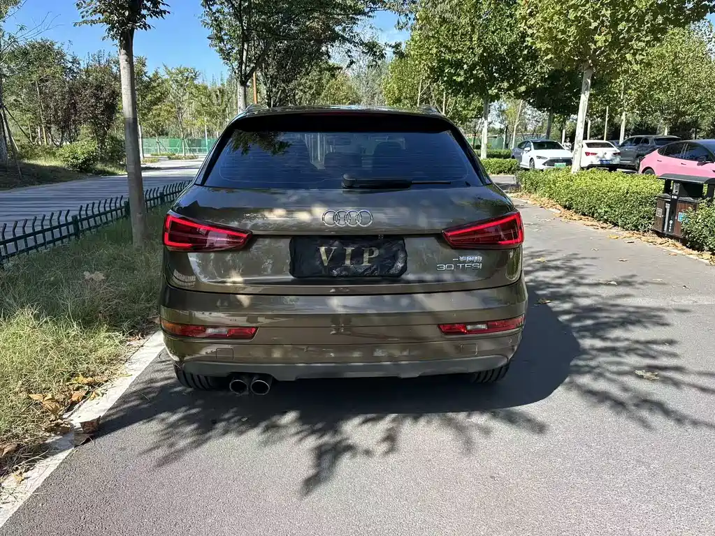 Audi Q3 — миниатюра 12