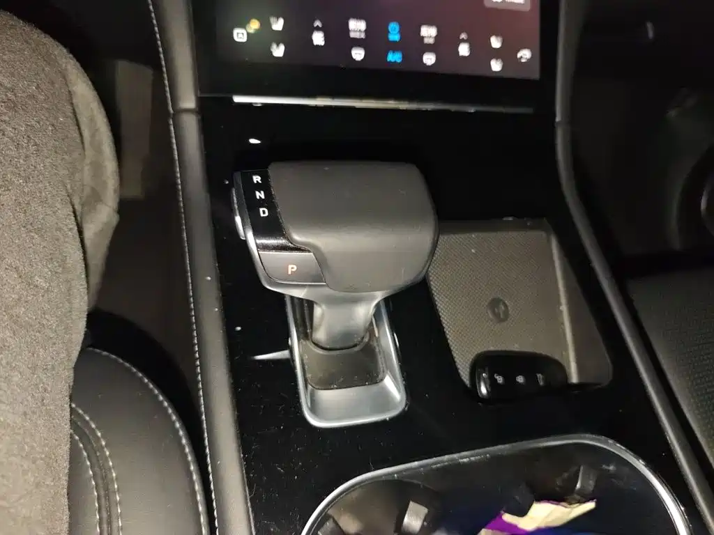 Li Auto Li ONE — миниатюра 10