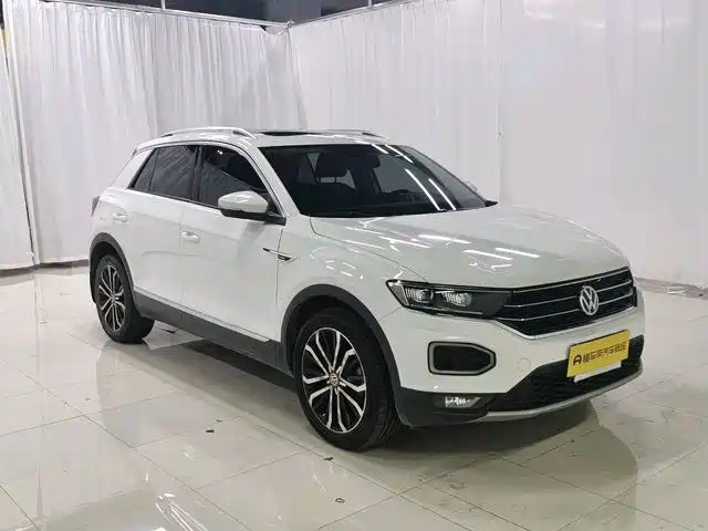 Volkswagen T-Roc — миниатюра 9