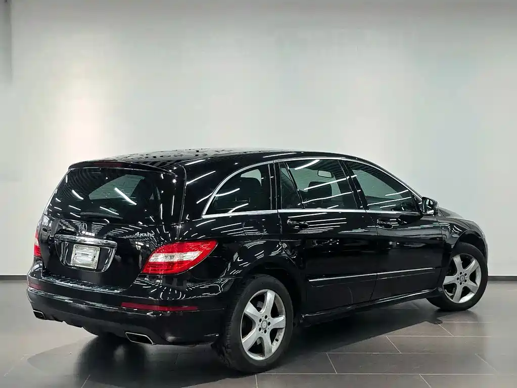 Mercedes-Benz R 2014 R 400 4MATIC