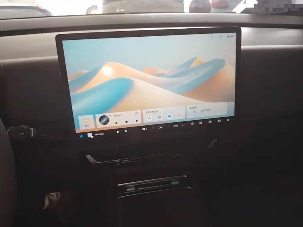 Wuling Xingguang 730 New Energy — миниатюра 13