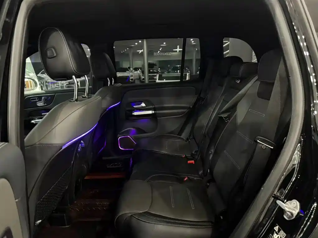 Mercedes-Benz GLB AMG — миниатюра 14