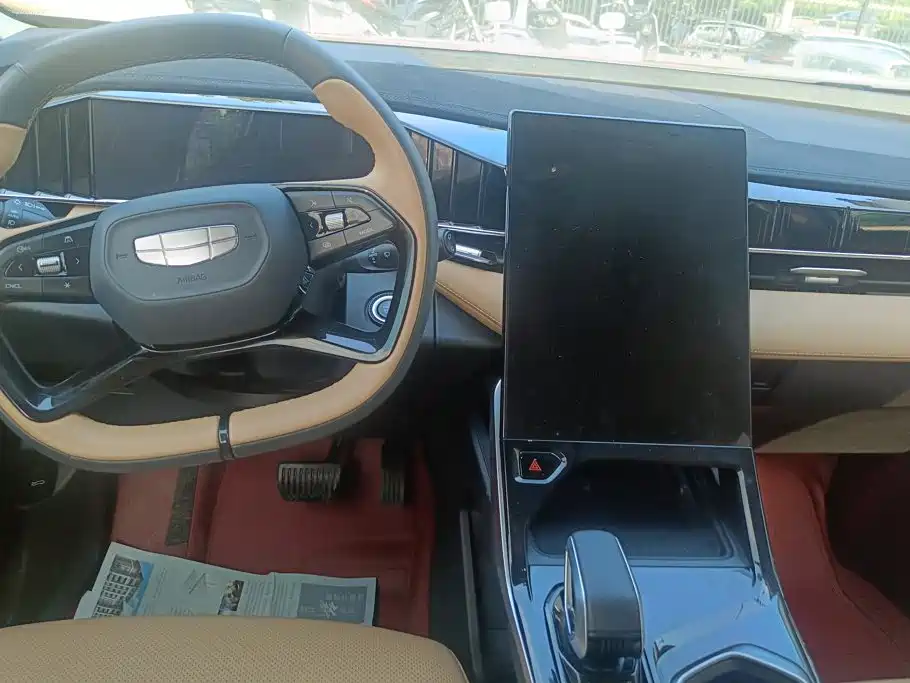 Geely Boyue L — миниатюра 12