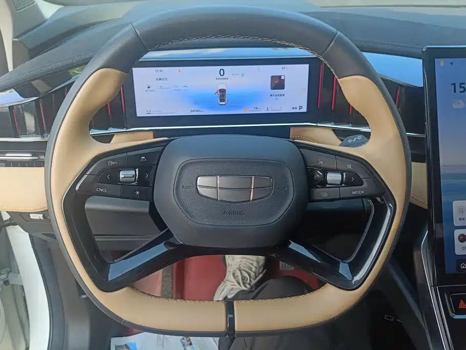 Geely Boyue L — миниатюра 15