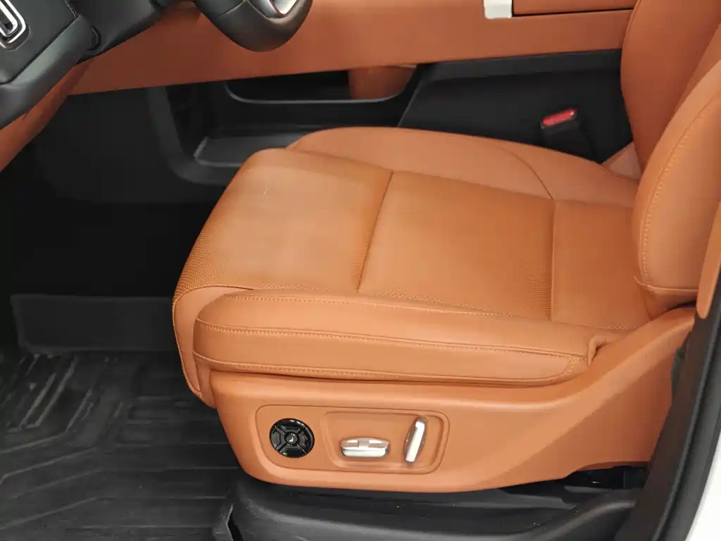Li Auto Li L6 — миниатюра 8