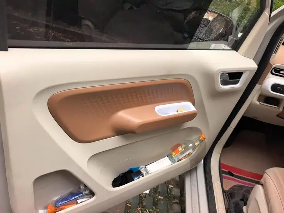 Wuling MINIEV — миниатюра 7